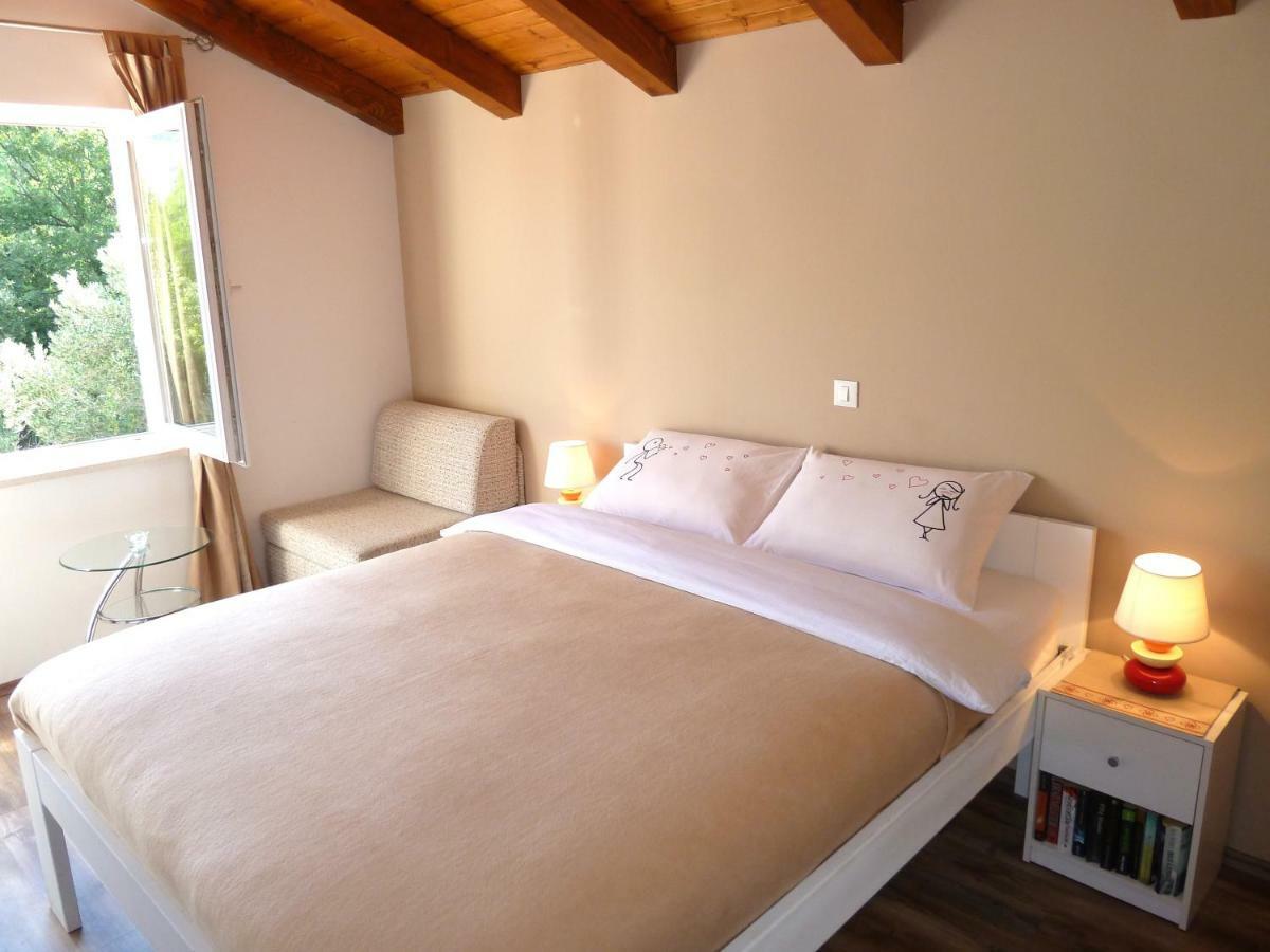 Nice Apartment & Room In Кавтат Екстериор снимка