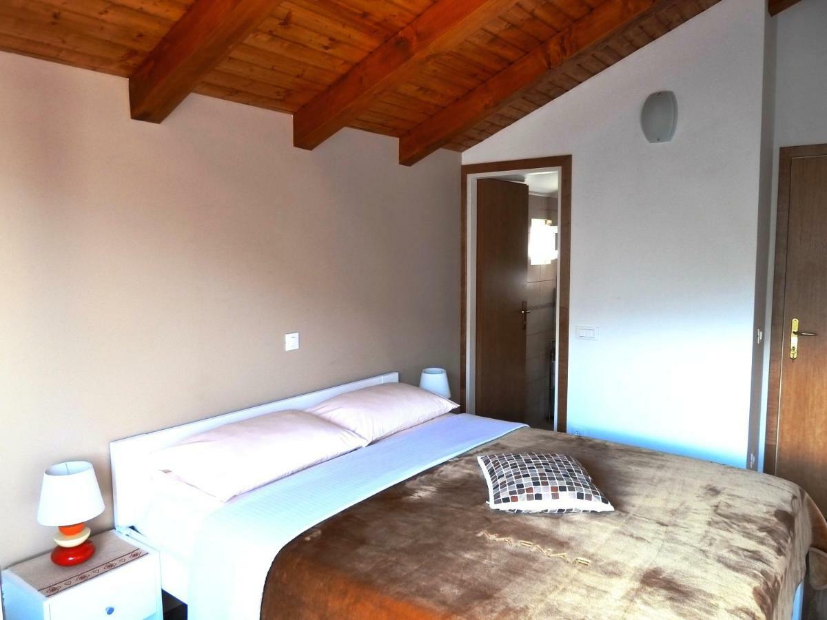 Nice Apartment & Room In Кавтат Екстериор снимка