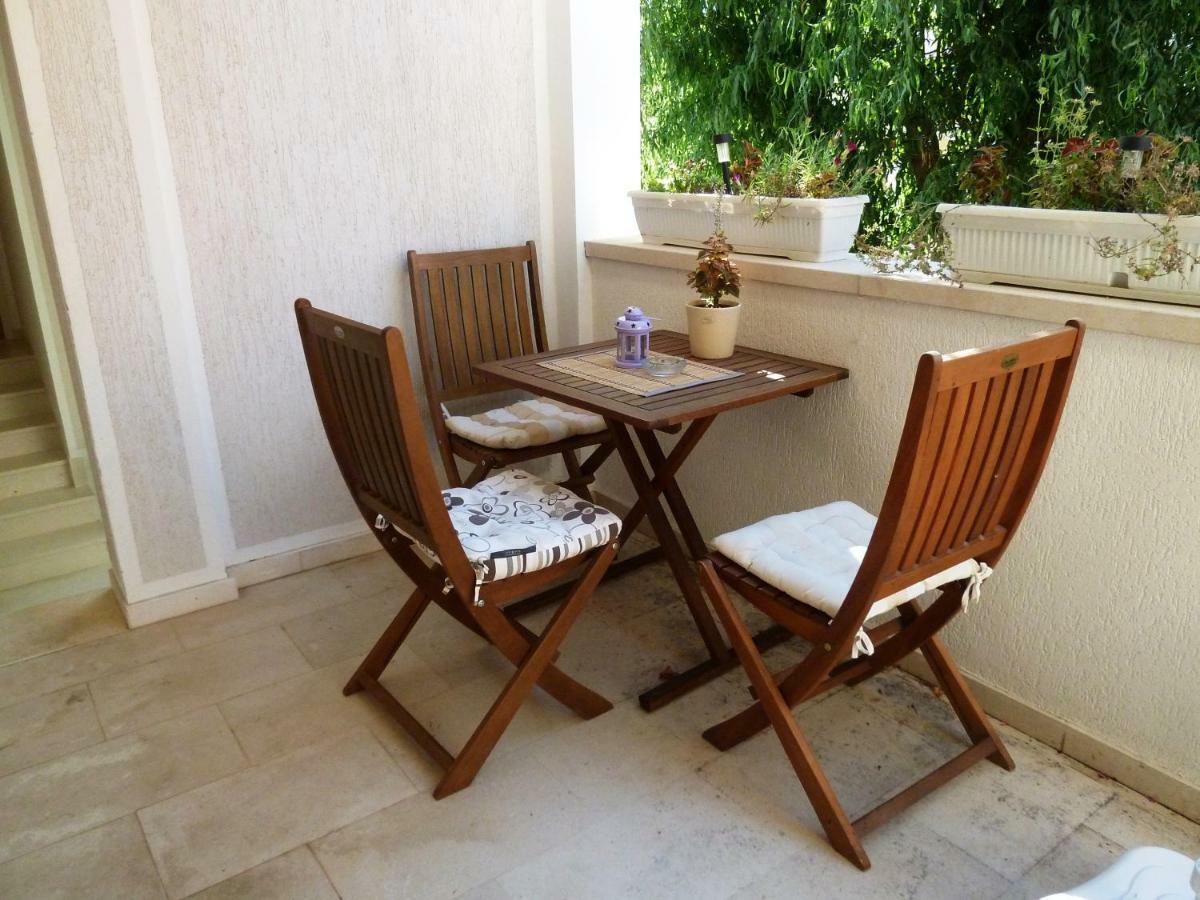 Nice Apartment & Room In Кавтат Екстериор снимка