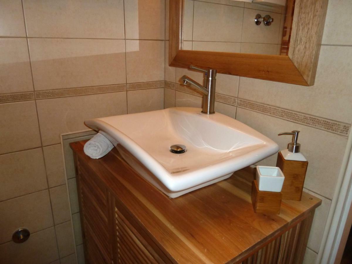 Nice Apartment & Room In Кавтат Екстериор снимка